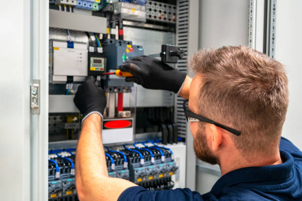 Best Emergency Electrical Repair  in Villa Hills, KY